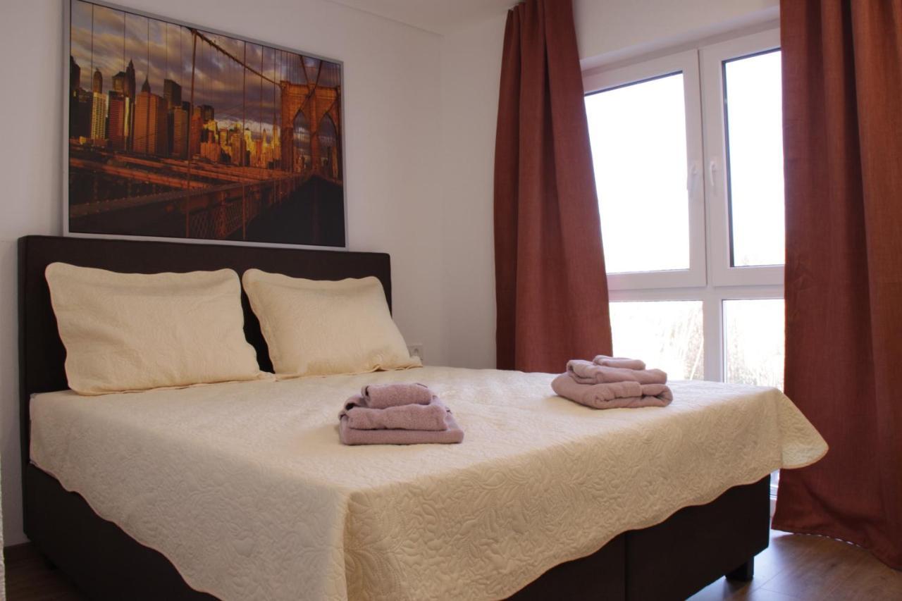 Aparthotel Dalmacija ปริฟลากา ภายนอก รูปภาพ
