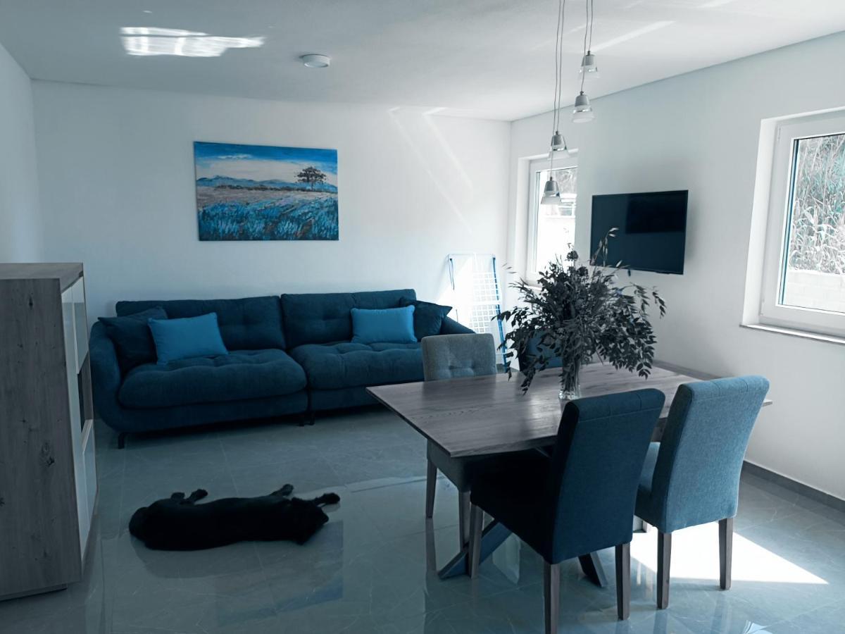 Aparthotel Dalmacija ปริฟลากา ภายนอก รูปภาพ