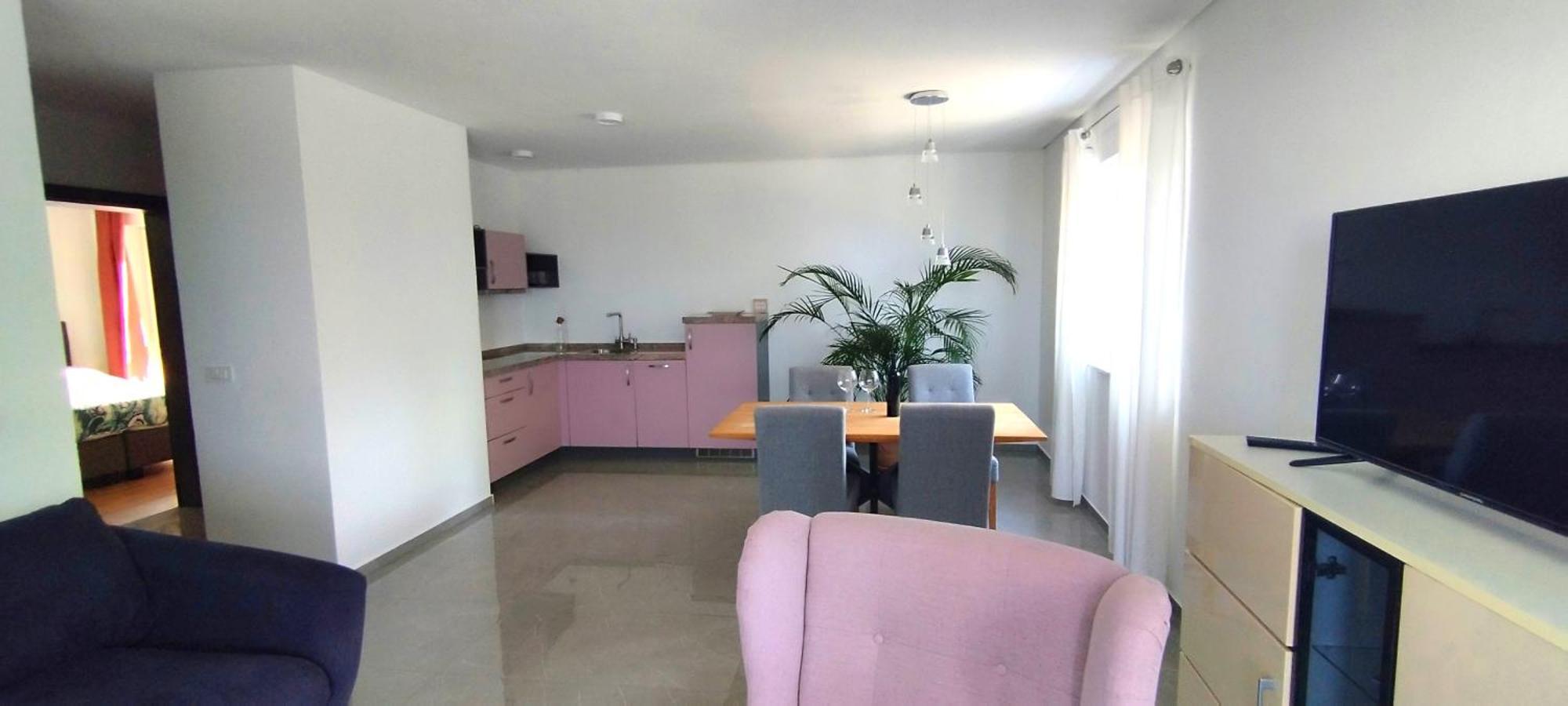 Aparthotel Dalmacija ปริฟลากา ภายนอก รูปภาพ